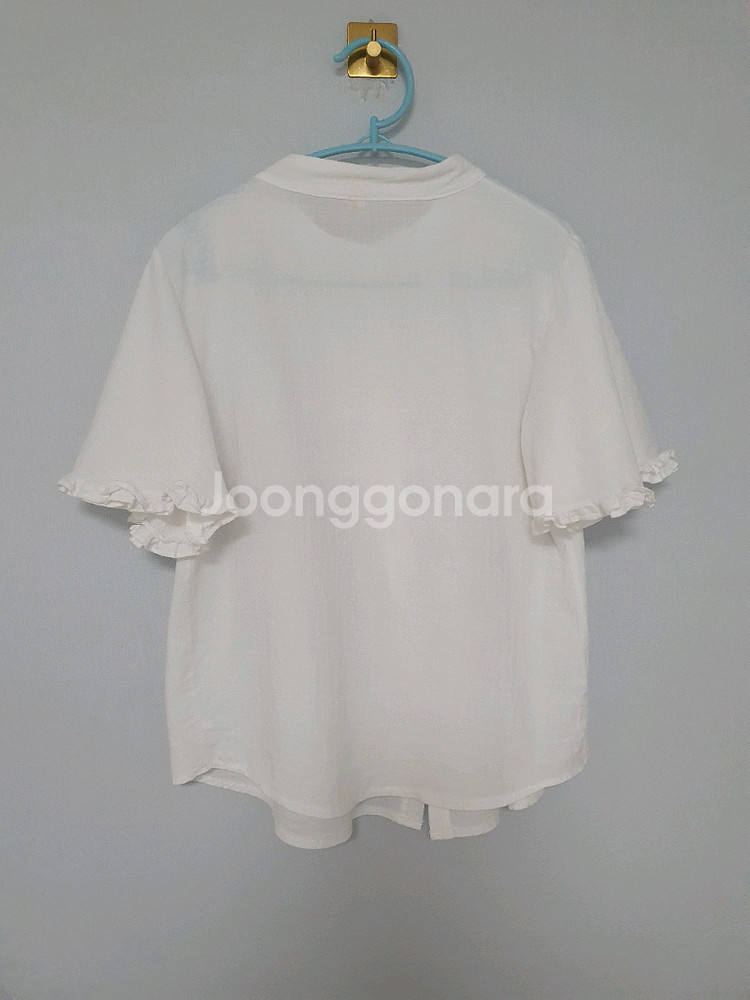 (상태좋음)프릴 반팔 면블라우스 44~66--4