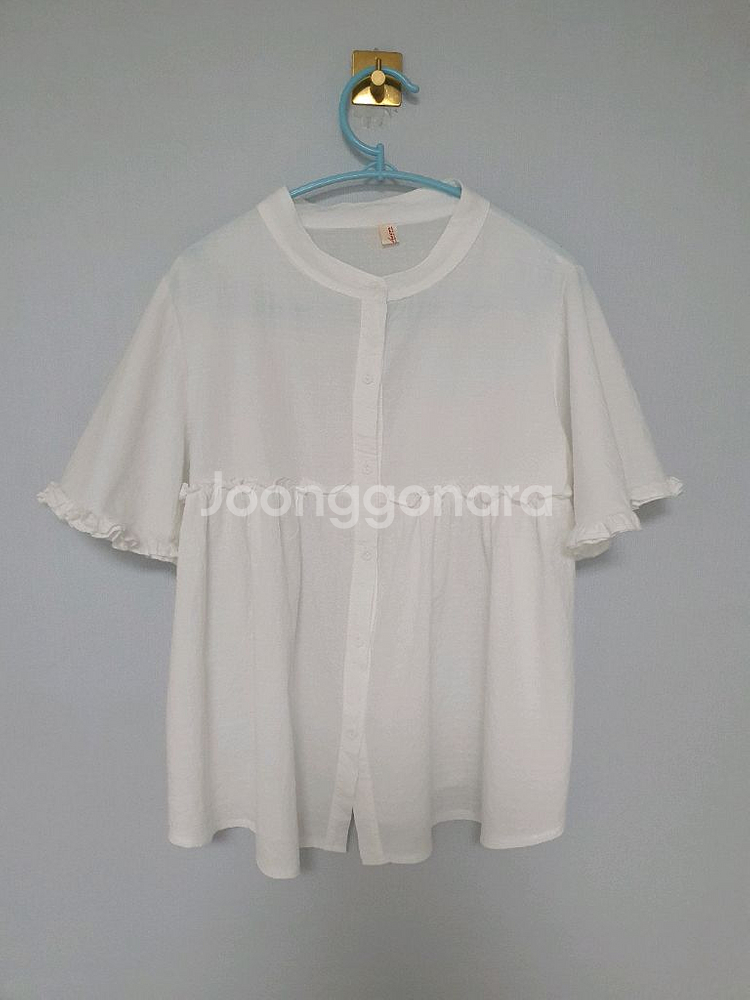 (상태좋음)프릴 반팔 면블라우스 44~66--3