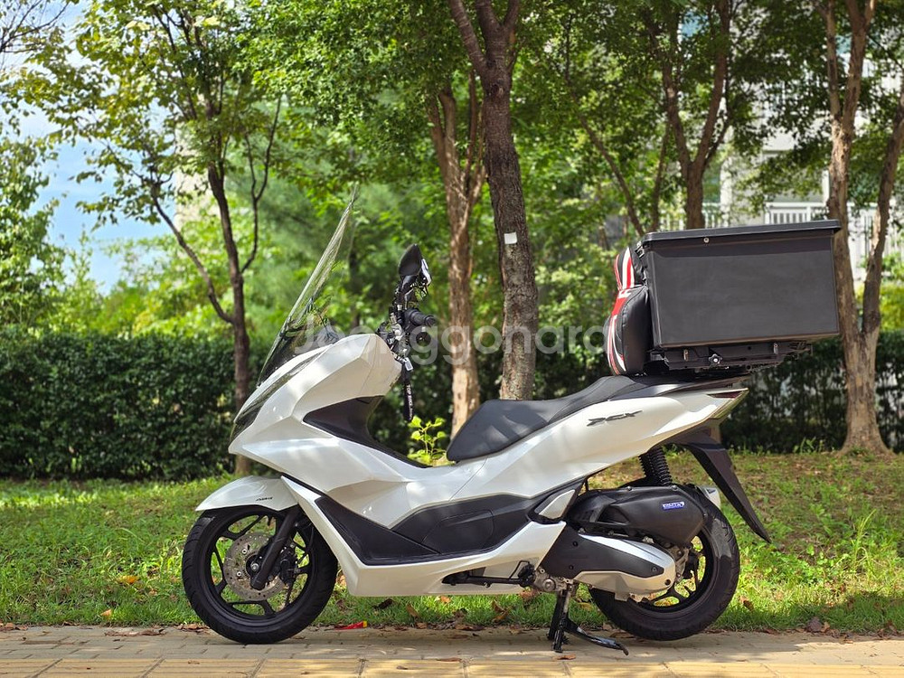 혼다 PCX125ABS 2023년식 판매합니다--6