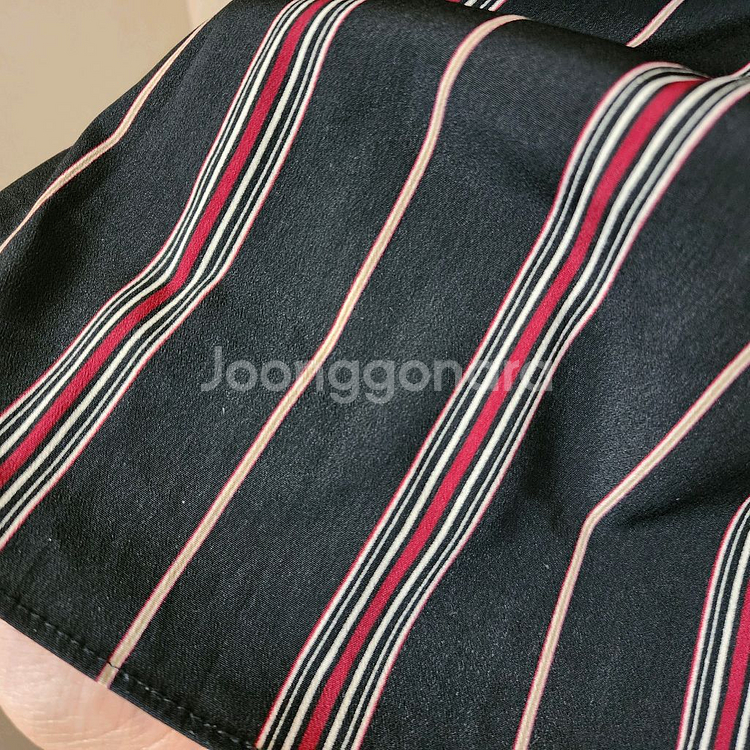 아놀드바시니 스트라이프 셔츠블라우스 95사이즈--4