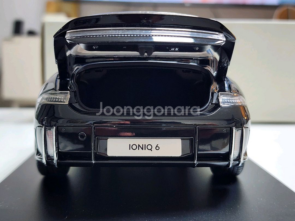 1:18&1:38 현대 아이오닉6 블랙에디션 다이캐스트--7