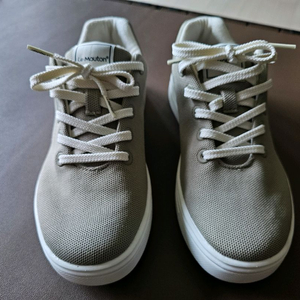 르무통 포레스트 카키 255