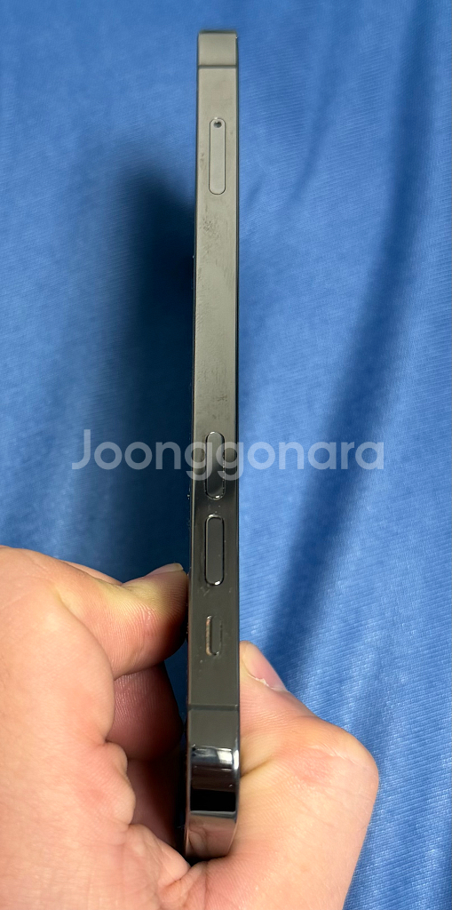아이폰12프로 256기가 33만 팝니다--6