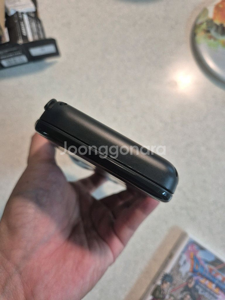 닌텐도2dsll 하구레메탈에디션 판매합니다--5
