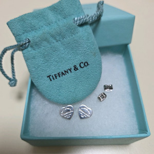 티파니앤코(TIFFANY&CO.) 리턴투 하트귀걸이