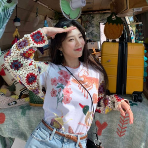 스컬프터 크로쉐 볼레로 니트 탑