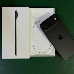 아이폰 17에어 512기가 팝니다.