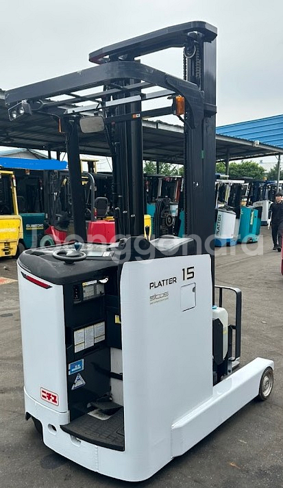 니찌유 전동지게차 1.5톤 3단 6M 2021년식--3