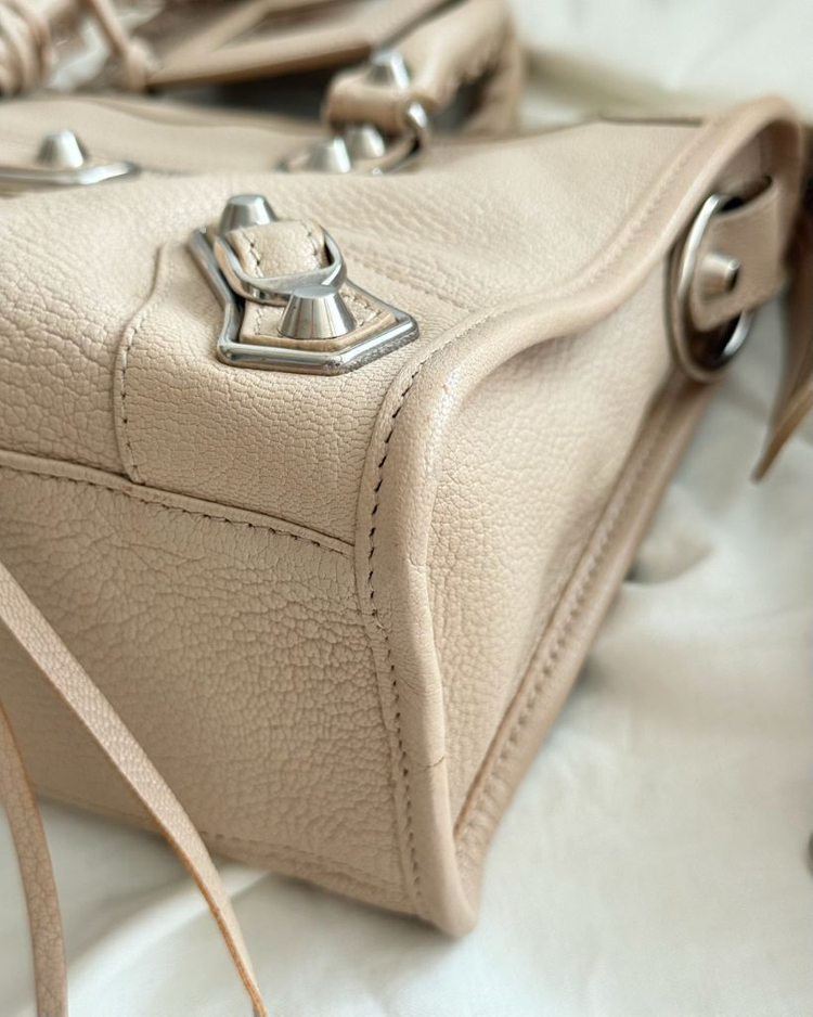 발렌시아가 메탈릭 엣지 스몰 시티백 모터백--4