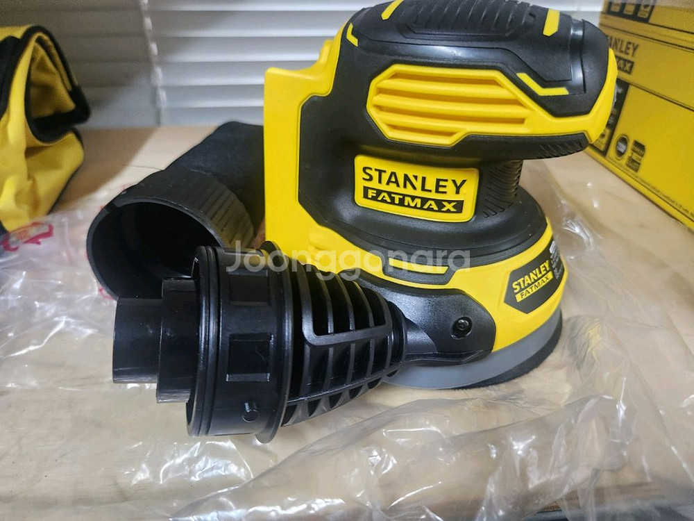 스탠리 FATMAX V20 20V MAX 궤도 샌더--1