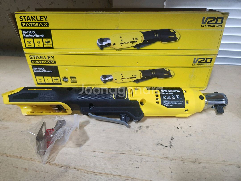 스탠리 팻맥스 V20 20V MAX 라쳇 렌치--1