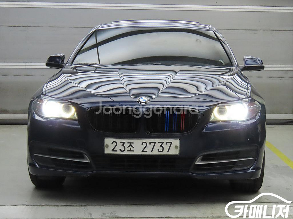 [BMW]5시리즈 (F10) 520d xDrive #앱--1
