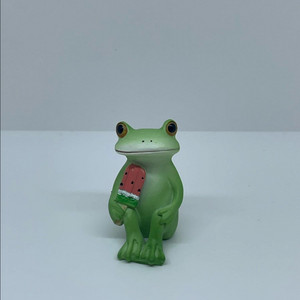 수박아이스크림 먹는 개구리 코포 피규어