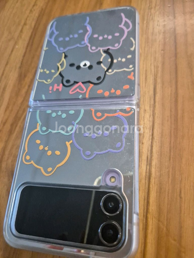 지플립4 256GB 케이스포함 25만원--1