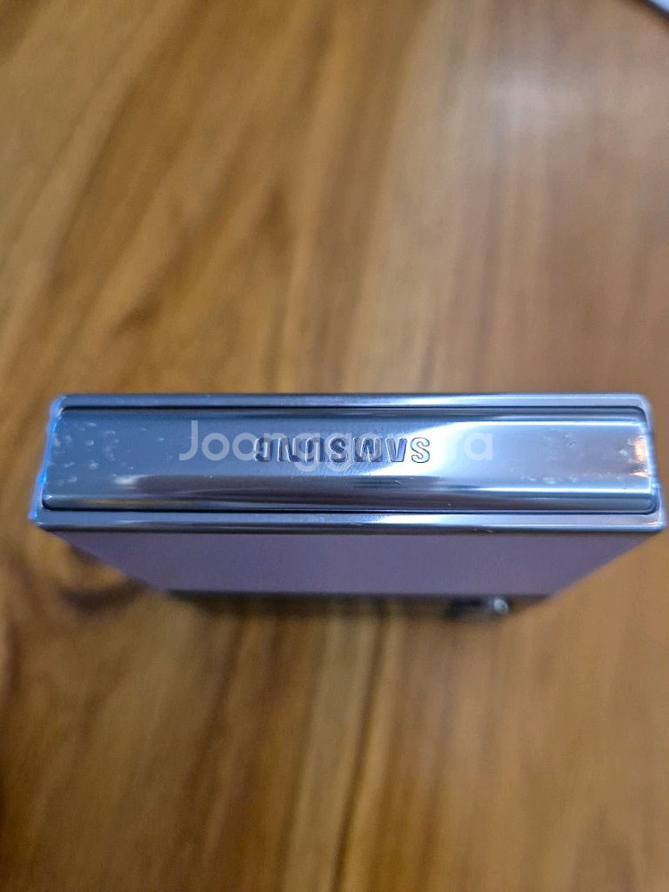 지플립4 256GB 케이스포함 25만원--5