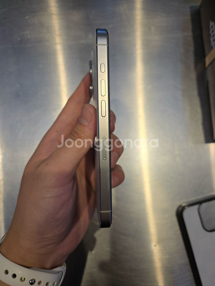 아이폰 15pro 프로 128g 새상품급--2