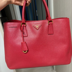 프라다 사피아노