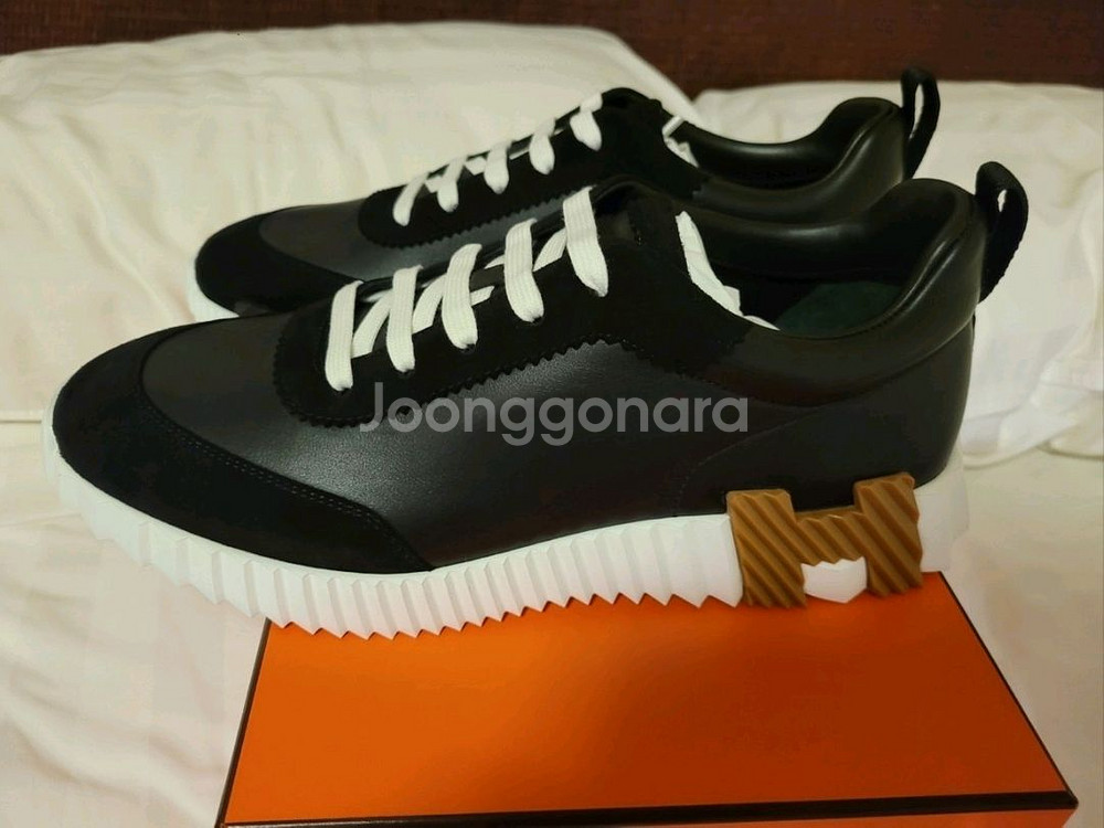 에르메스 바운싱 스니커즈 누아 42.5 사이즈--3