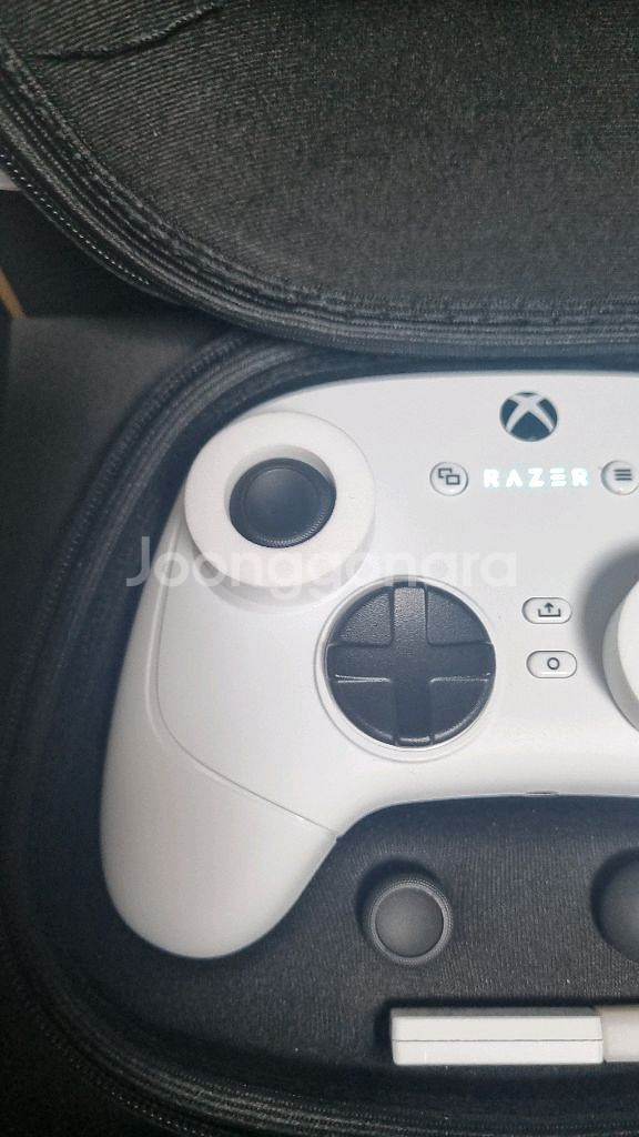 레이저 울버린 v3 pro 화이트 팝니다--3