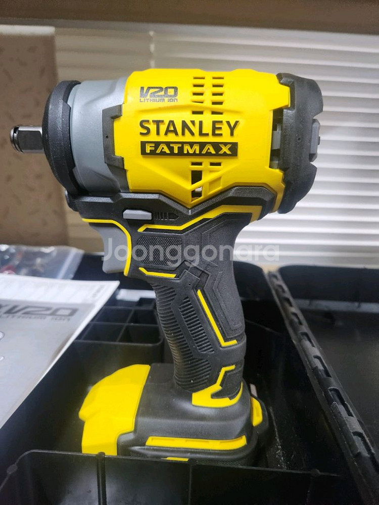 스탠리 FATMAX V20 브러시리스 임팩 렌--2