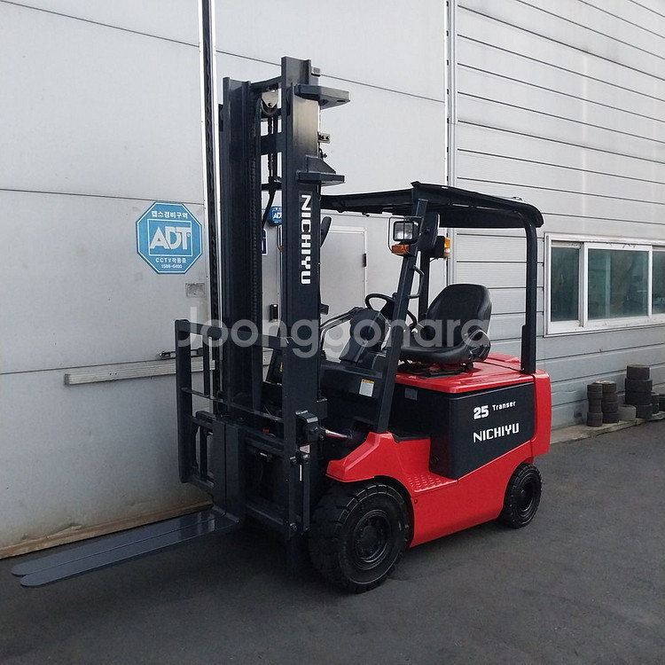 니찌유 전동지게차 2.5톤 2단4M 사이드쉬프트장착--0