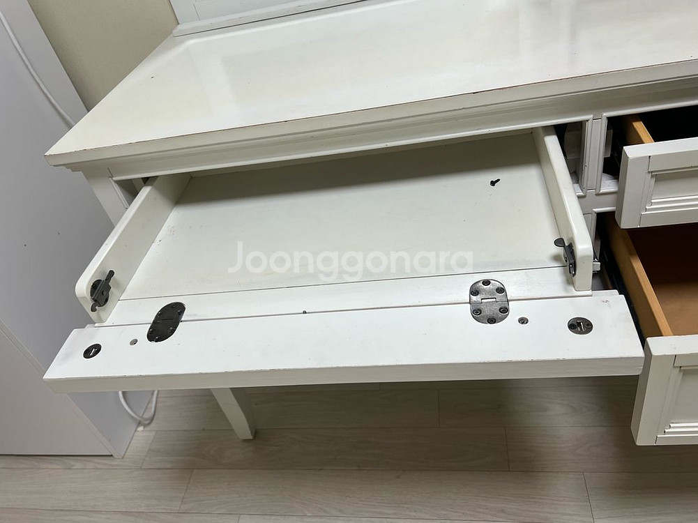 화이트 책상거울 화장대 Fortune furniture--4