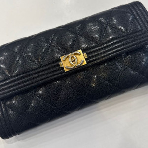 샤넬보이장지갑