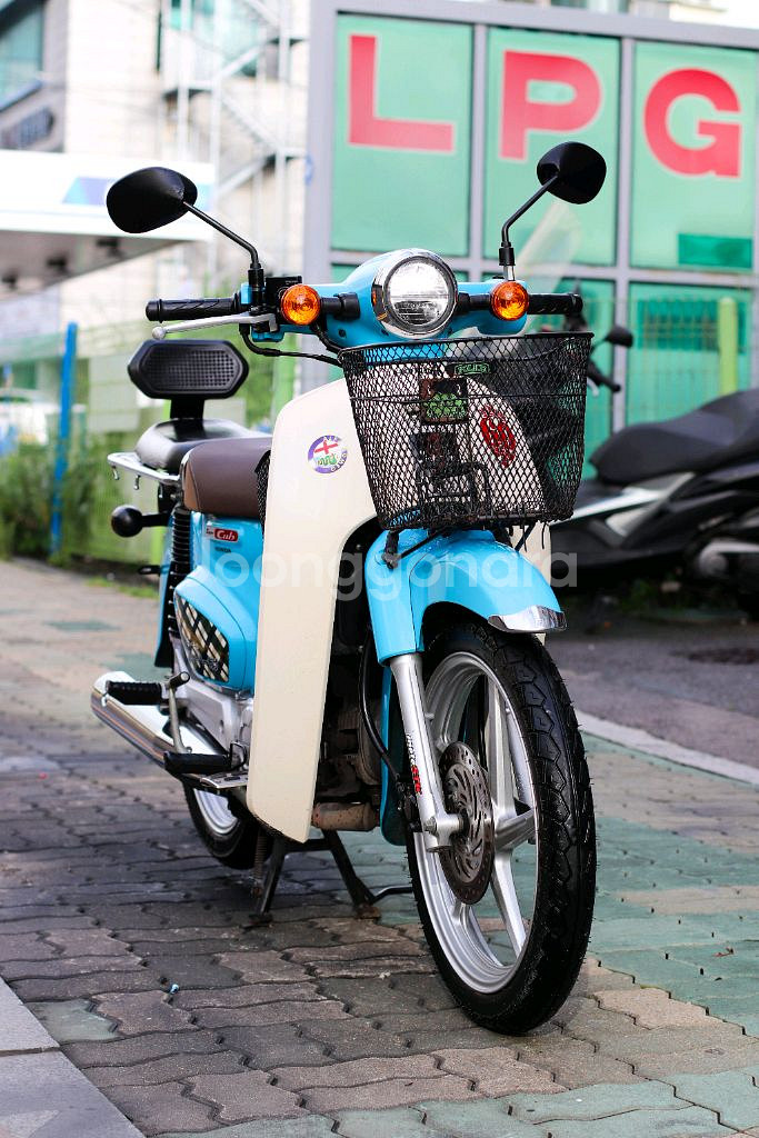 슈퍼커브110 혼다 2020년식 오토바이 판매합니다--0