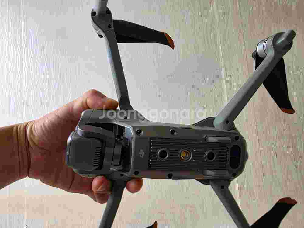 DJI 에어2S 플라이 모어 콤보--3