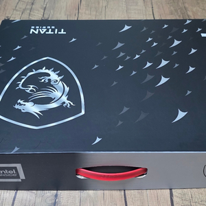 MSI 타이탄18 14900/4090 팝니다