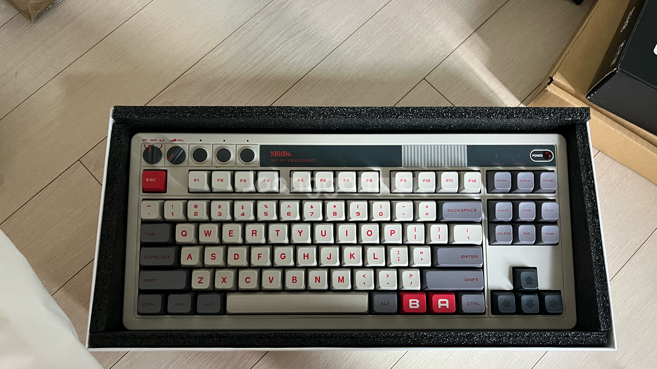 8BitDo retro 레트로 키보드--1
