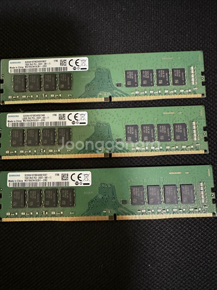 삼성전자 RAM DDR4 16GB 판매합니다.--0