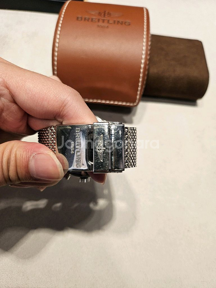 브라이틀링 네비타이머 B01 46mm + 추가 스트랩--6