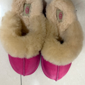 어그 키즈슬리퍼