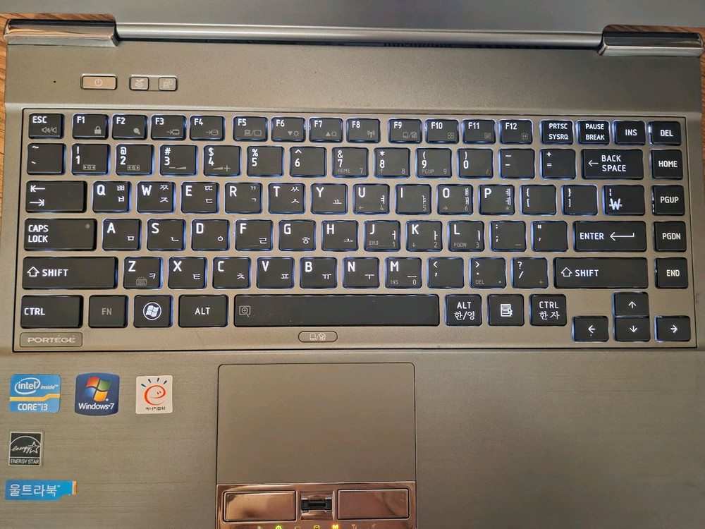 도시바 포테제 Z830 울트라북 노트북--7