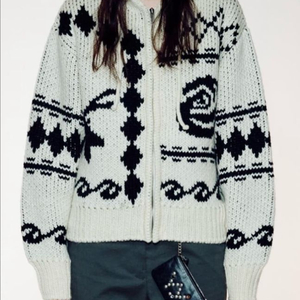 openyy 자카드 니트 로즈 코위찬