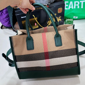 체크 토트백