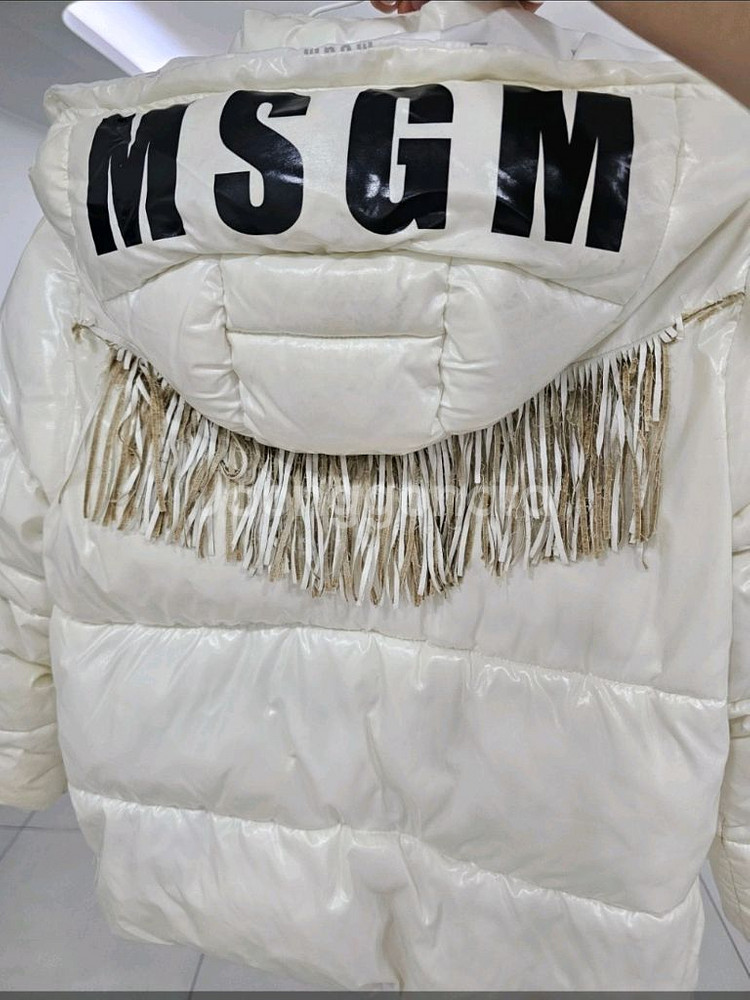 MSGM 화이트패딩 8--1