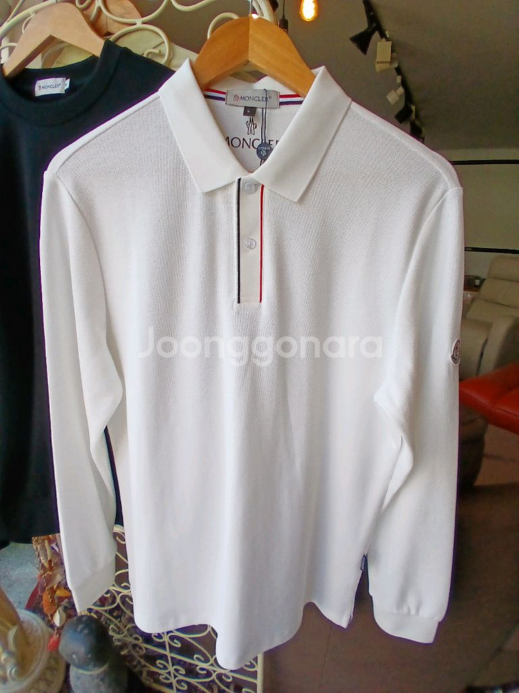 몽클레에 카라 긴팔티셔츠100사이즈--1