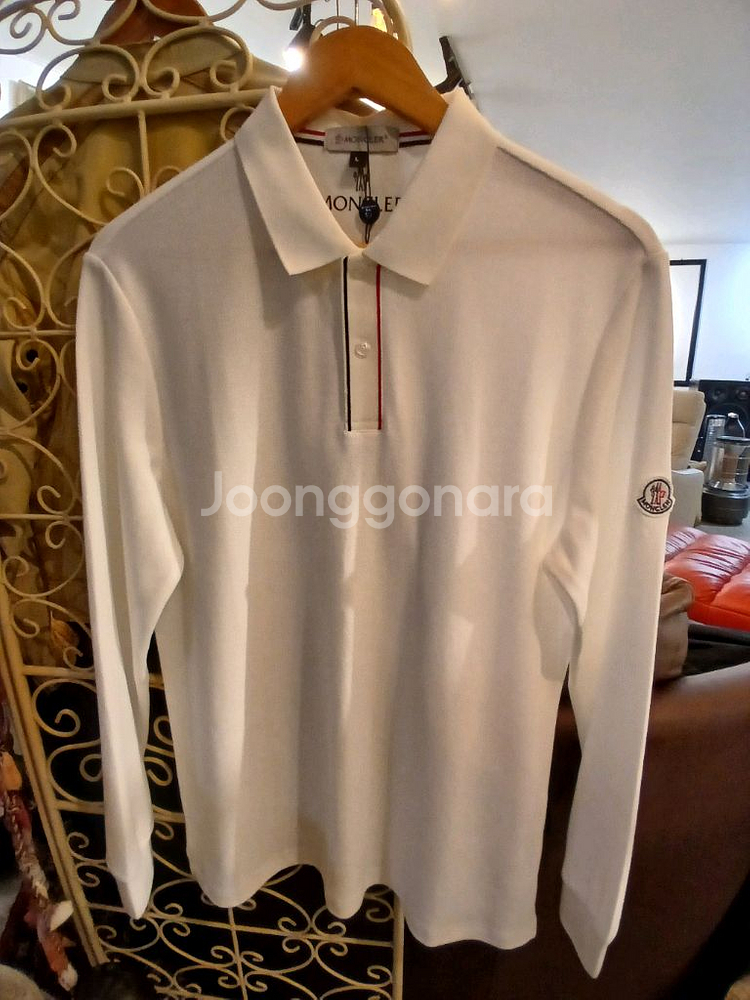 몽클레에 카라 긴팔티셔츠100사이즈--4