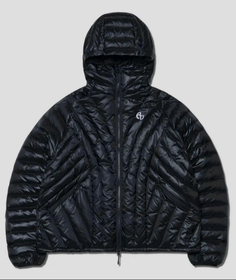 (새상품)(M)노매뉴얼 누베스 경량패딩 글로시 블랙--0