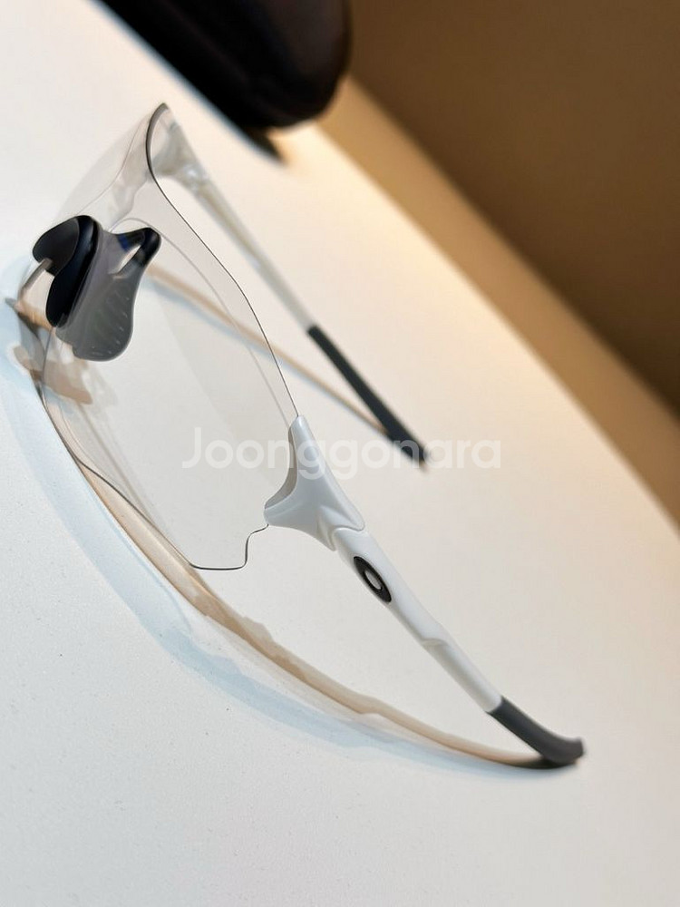 오클리 선글라스 9313-06--1