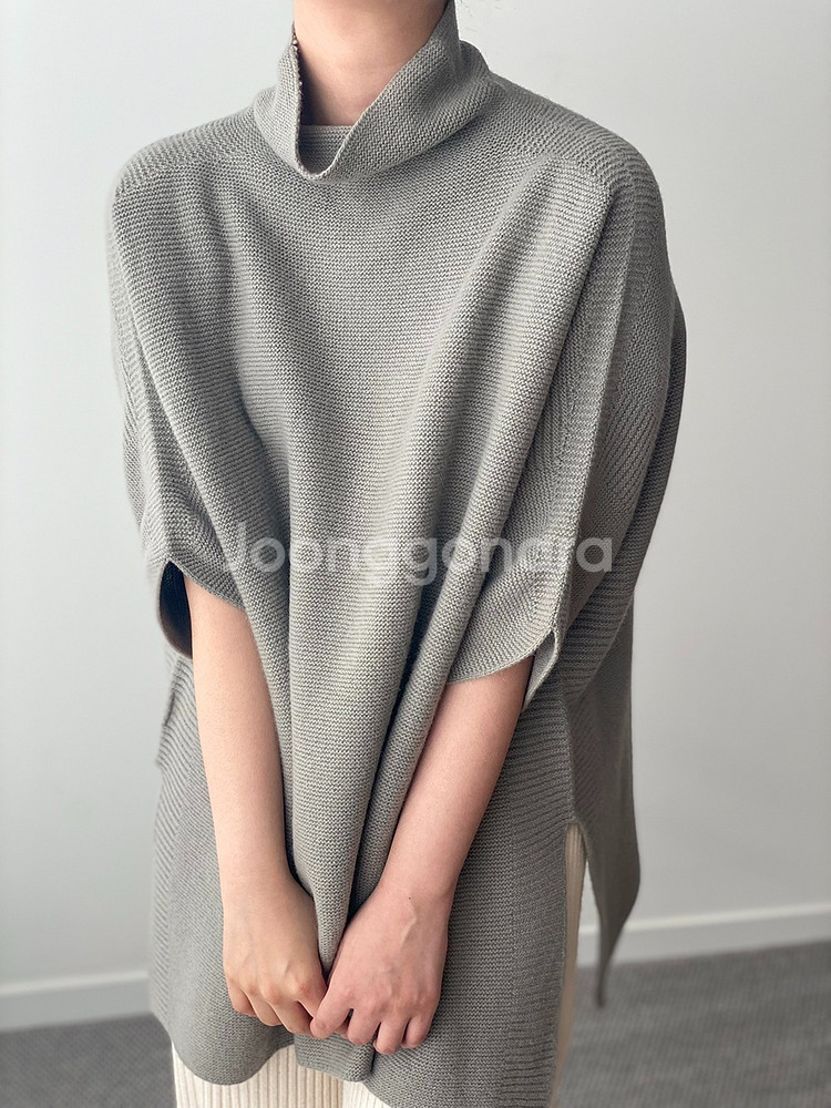 홀가먼트 하이넥 루즈 판초 새상품_인레인먼트 보웬--2