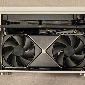 RTX 5080 FE 판매합니다