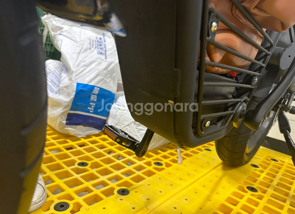 세임바이크 컨티넨탈 판매합니다.--2