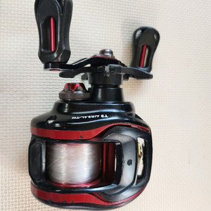 다이와 베이트릴 피네스용 좌핸들