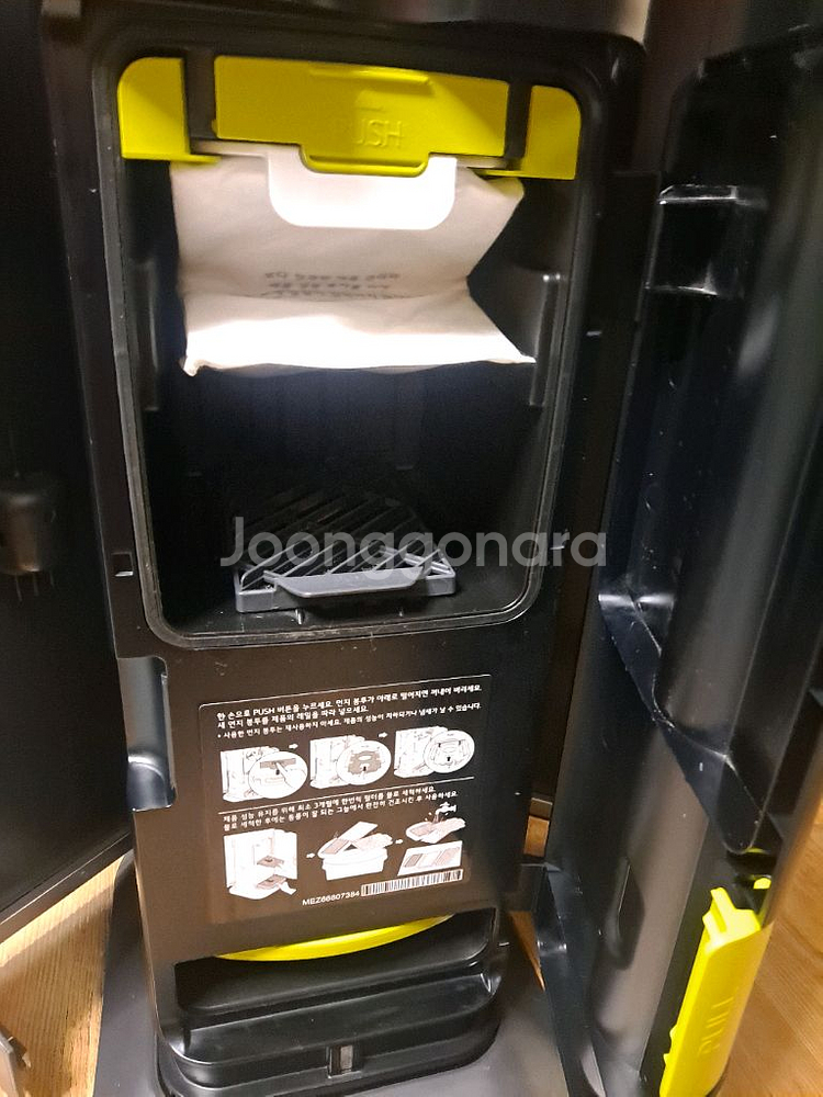LG 코드제로 올인원타워 청소기--8