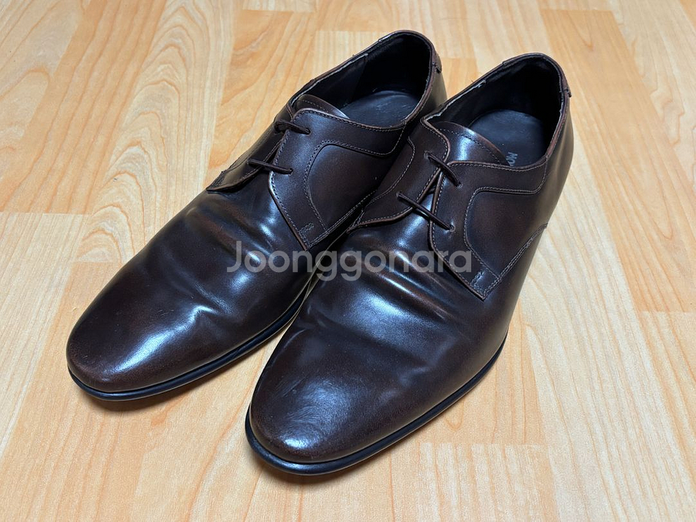 모던클래식 소다옴므 구두 다크브라운컬러 260mm전후--0