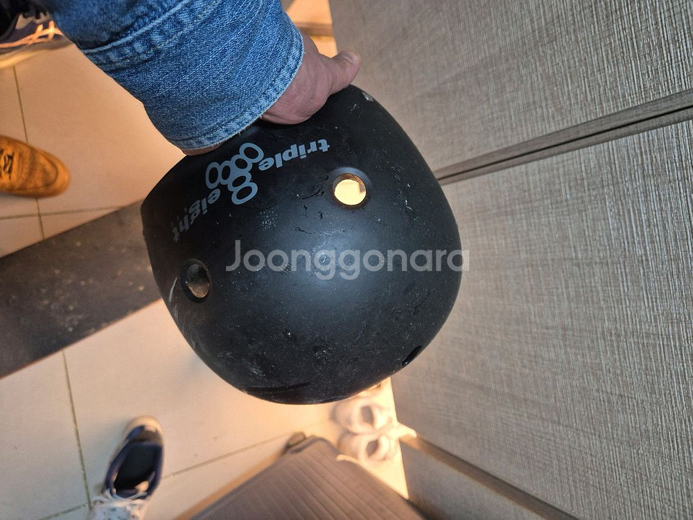 스케이트보드 8.0 + Triple Eight 헬멧--4