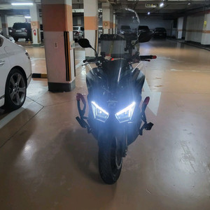 SYM VSX 125cc 스쿠터